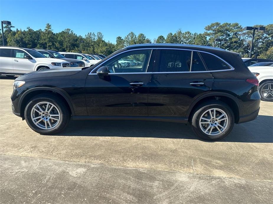 new 2025 Mercedes-Benz GLC 300 car, priced at $54,700