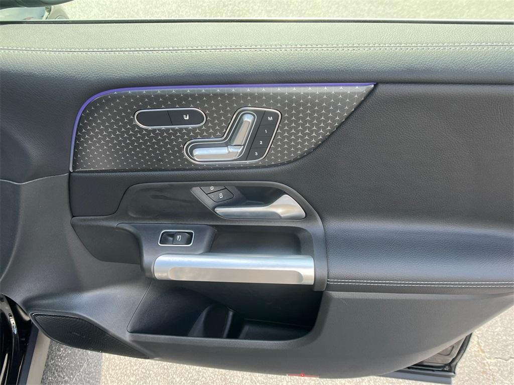 used 2024 Mercedes-Benz GLB 250 car, priced at $40,585
