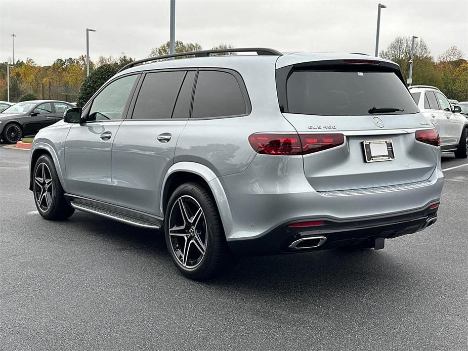 new 2025 Mercedes-Benz GLS 450 car, priced at $98,715