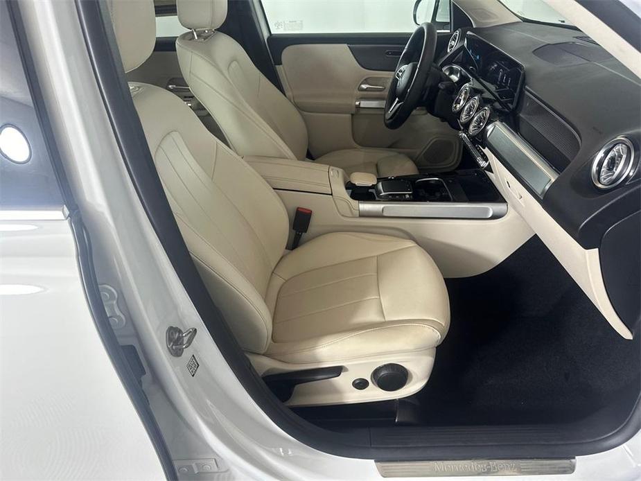 used 2022 Mercedes-Benz GLB 250 car, priced at $32,813