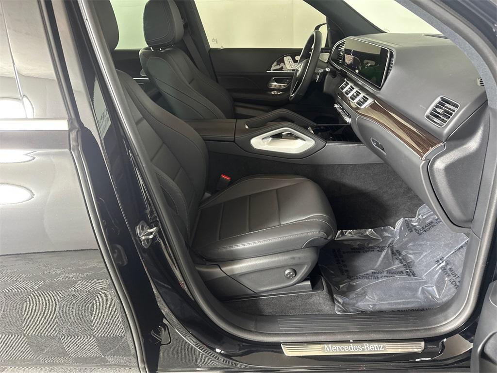 used 2025 Mercedes-Benz GLE 450e car, priced at $79,443