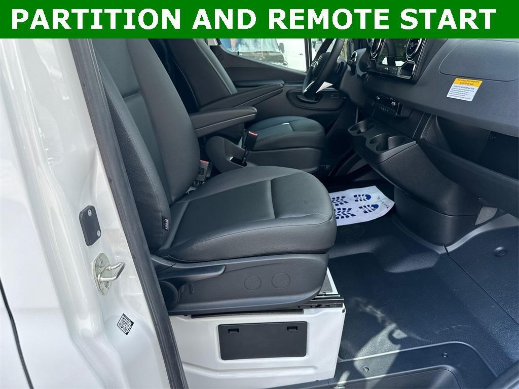 new 2025 Mercedes-Benz Sprinter 2500 car, priced at $65,022
