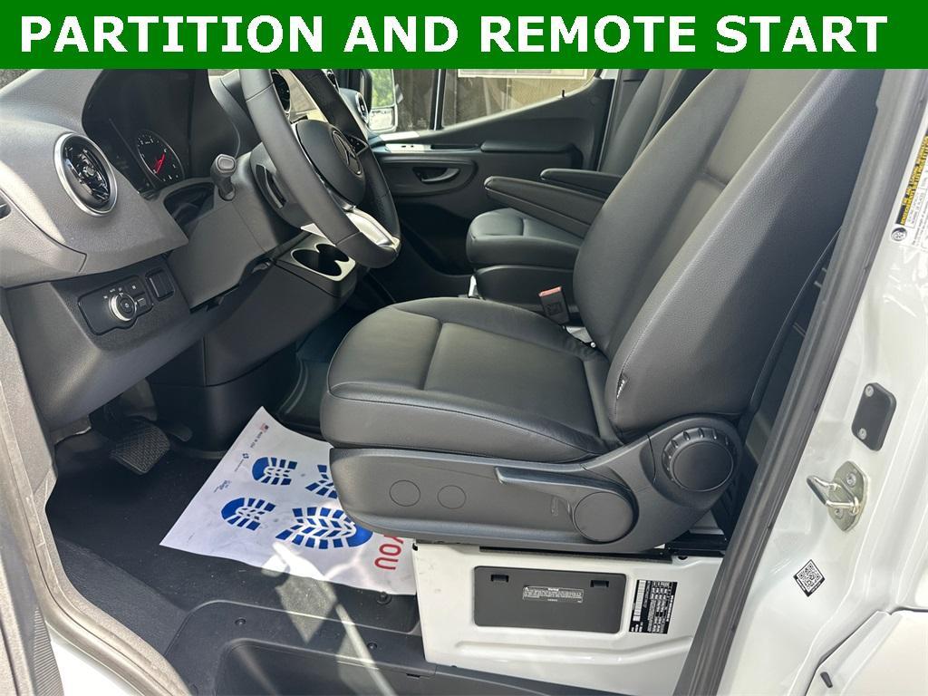 new 2025 Mercedes-Benz Sprinter 2500 car, priced at $65,022