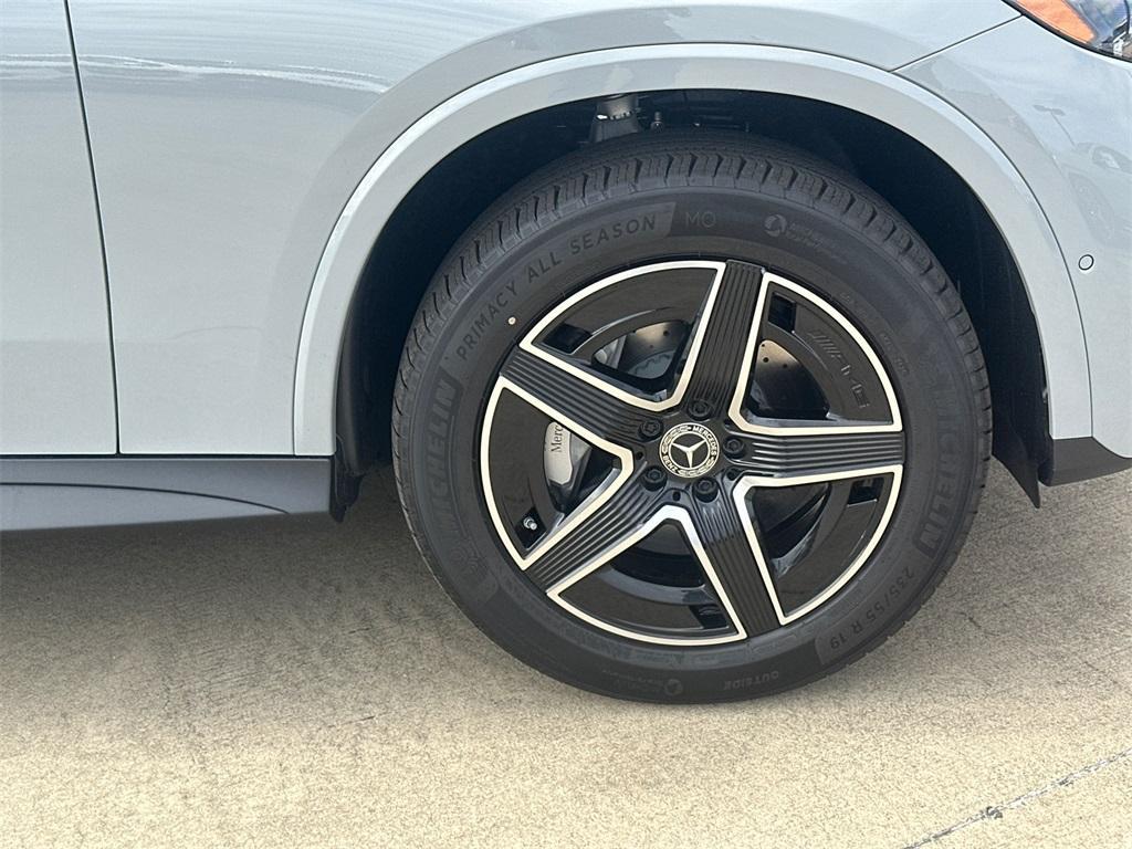 new 2026 Mercedes-Benz GLC 300 car, priced at $73,155