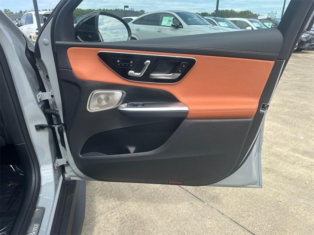 new 2026 Mercedes-Benz GLC 300 car, priced at $73,155