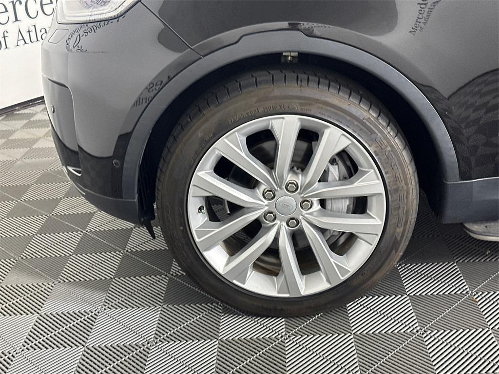 used 2021 Land Rover Discovery car, priced at $29,174