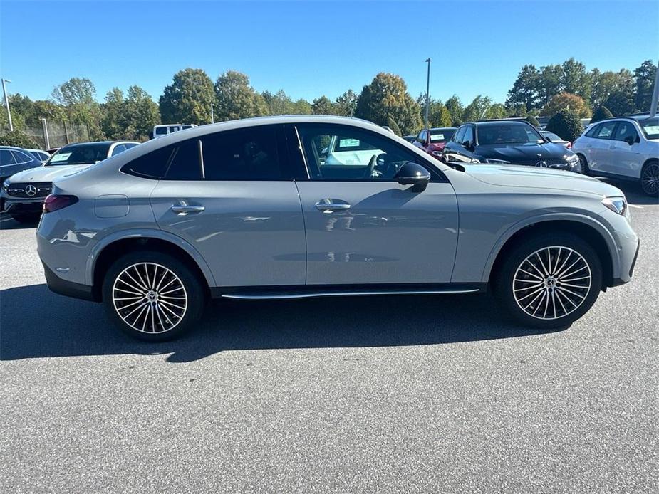 new 2025 Mercedes-Benz GLC 300 car, priced at $69,075