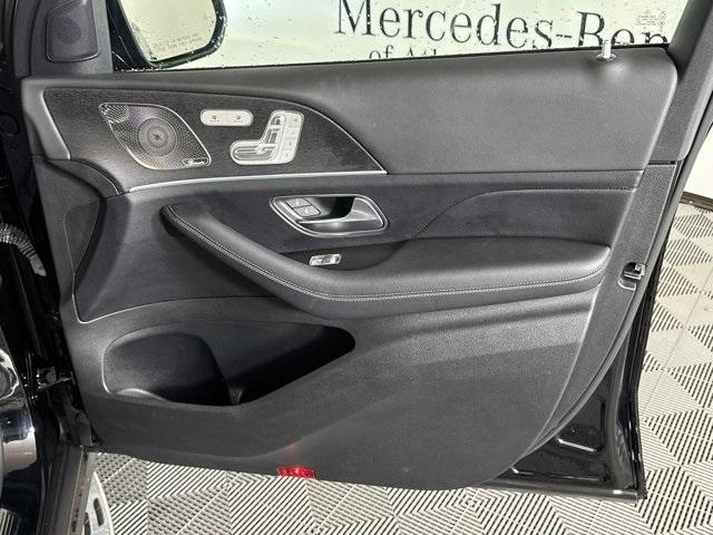 used 2022 Mercedes-Benz GLS 580 car, priced at $89,998