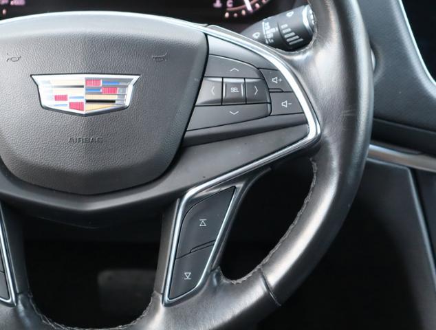 used 2019 Cadillac XT5 car