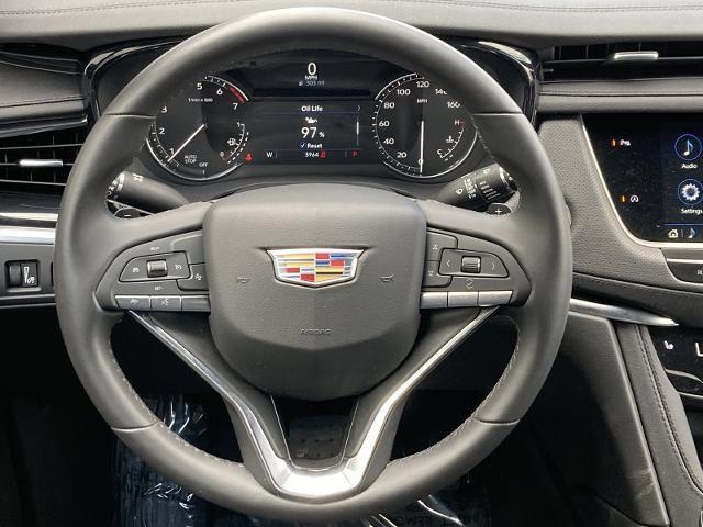 used 2024 Cadillac XT6 car, priced at $50,815