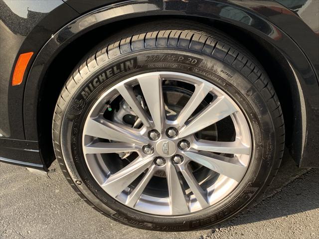 used 2024 Cadillac XT6 car, priced at $46,979
