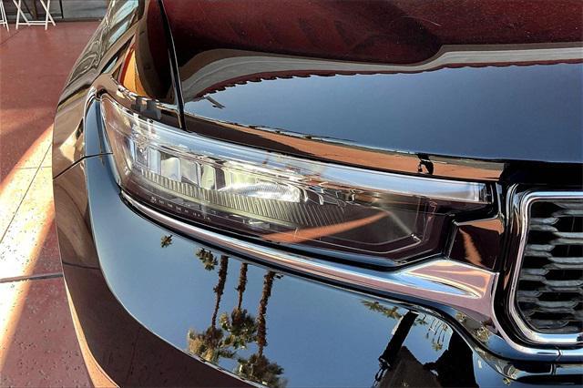 new 2025 Jeep Grand Cherokee L car