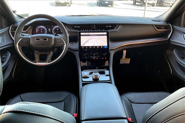 new 2025 Jeep Grand Cherokee L car