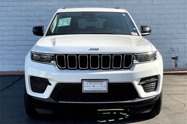 used 2023 Jeep Grand Cherokee car, priced at $27,990