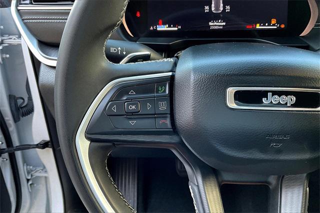 used 2023 Jeep Grand Cherokee car, priced at $27,990
