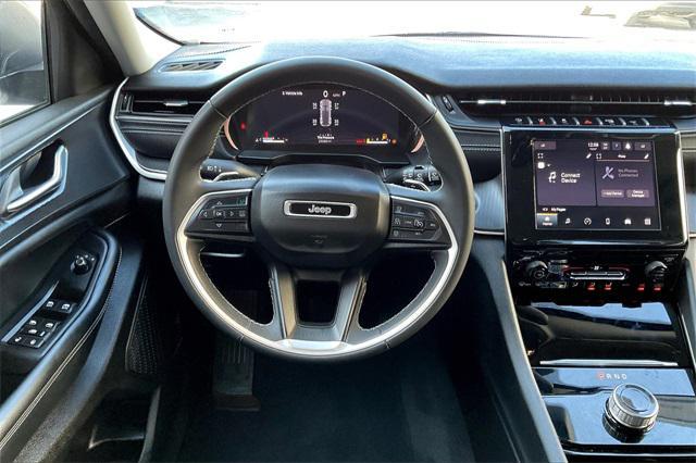 used 2023 Jeep Grand Cherokee car, priced at $27,990