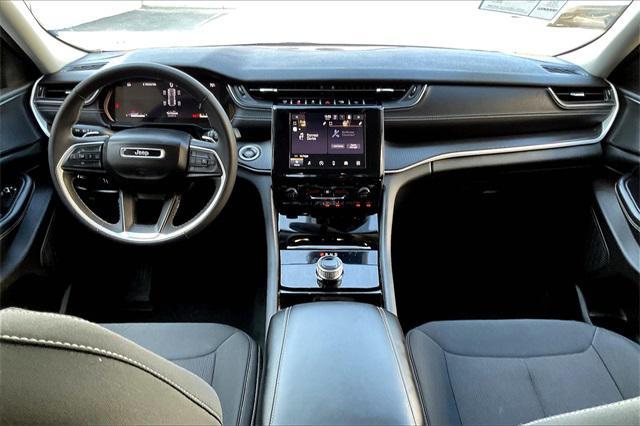used 2023 Jeep Grand Cherokee car, priced at $27,990