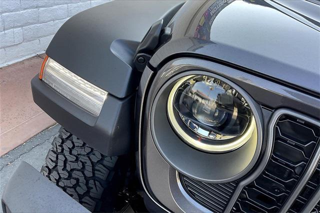 new 2025 Jeep Wrangler car