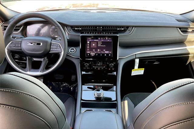 new 2025 Jeep Grand Cherokee car