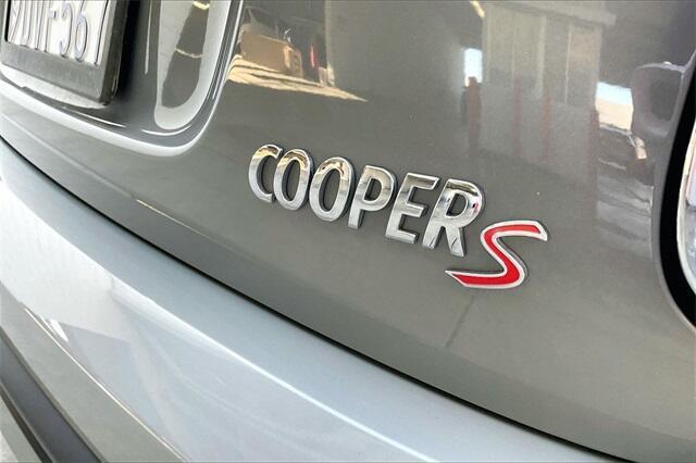 used 2023 MINI Hardtop car, priced at $25,950