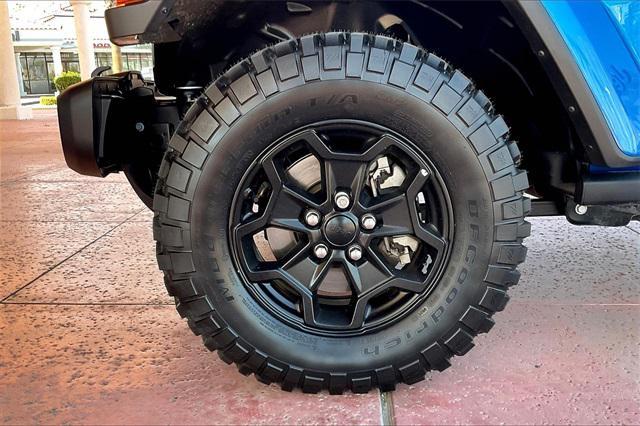used 2023 Jeep Gladiator car, priced at $35,888