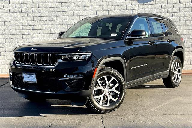 new 2025 Jeep Grand Cherokee car, priced at $55,505