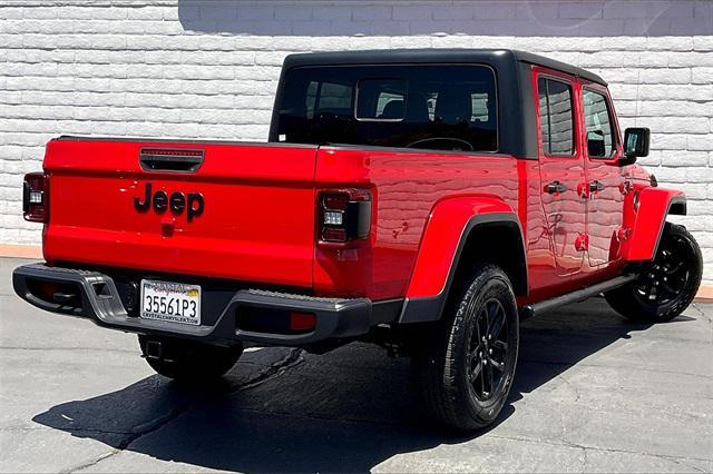 used 2022 Jeep Gladiator car, priced at $32,990