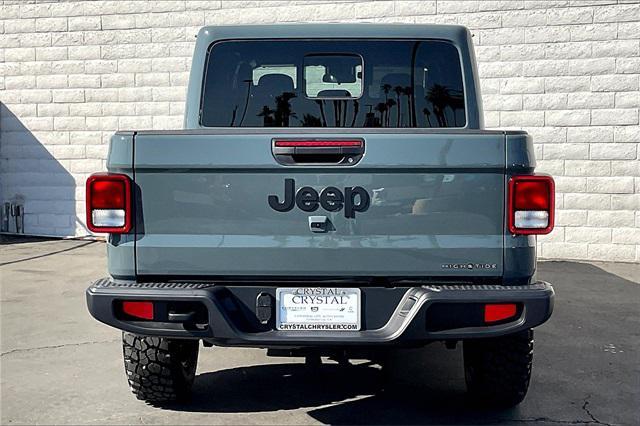 new 2025 Jeep Gladiator car