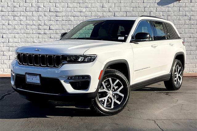 new 2025 Jeep Grand Cherokee car, priced at $54,910