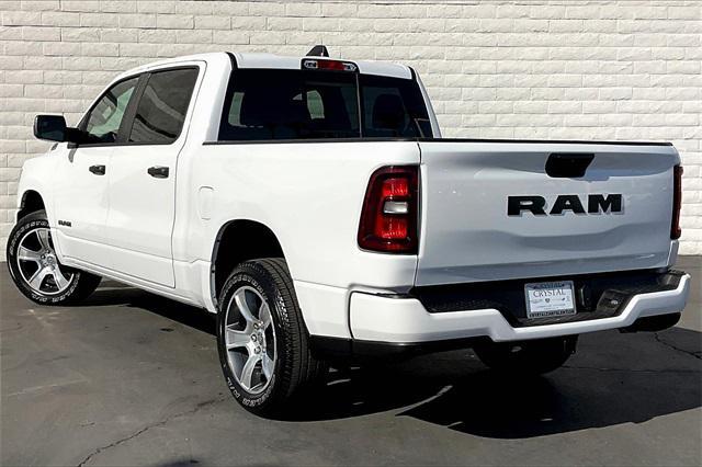 new 2025 Ram 1500 car