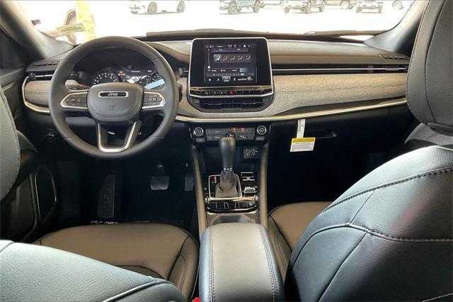 new 2025 Jeep Compass car