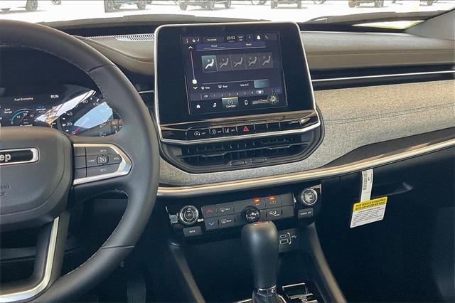 new 2025 Jeep Compass car