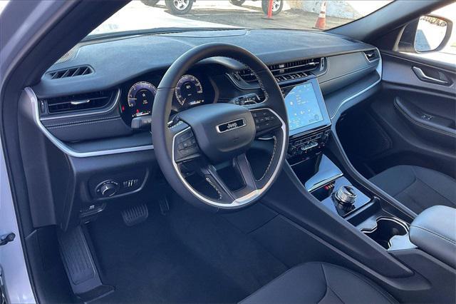 new 2025 Jeep Grand Cherokee car