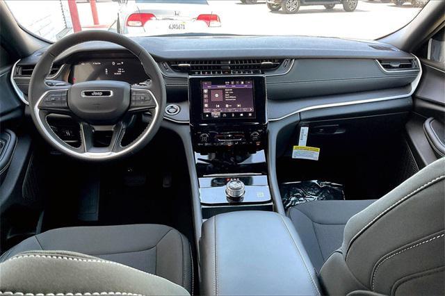 new 2025 Jeep Grand Cherokee car