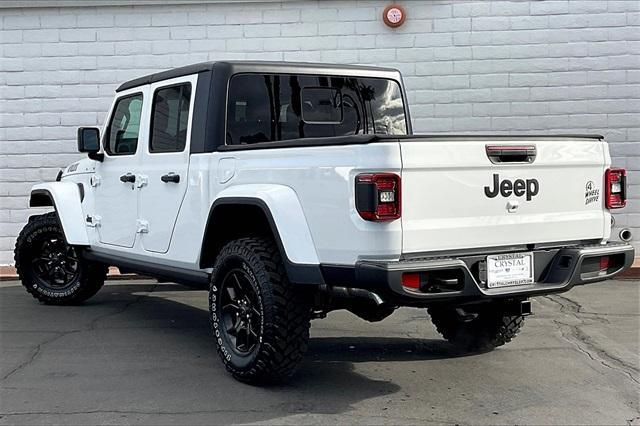 new 2024 Jeep Gladiator car, priced at $56,470