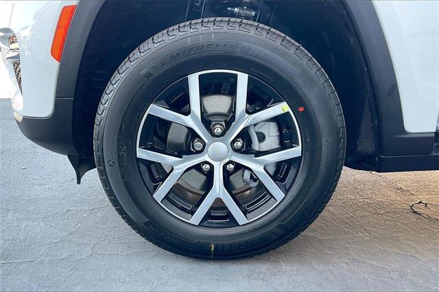 new 2025 Jeep Grand Cherokee car