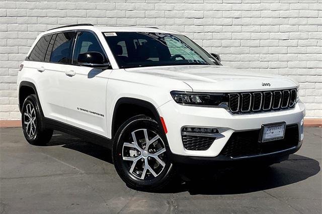 new 2025 Jeep Grand Cherokee car