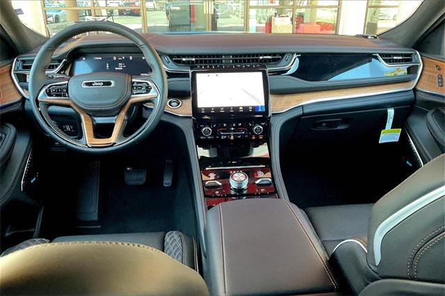 new 2025 Jeep Grand Cherokee L car