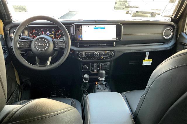 new 2025 Jeep Gladiator car