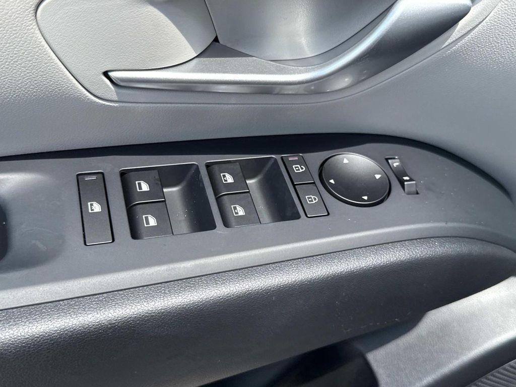 new 2025 Hyundai Tucson car, priced at $32,137