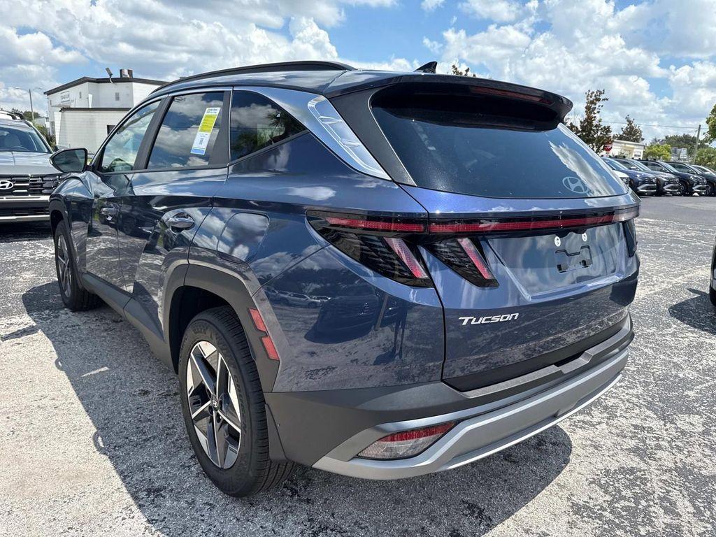 new 2025 Hyundai Tucson car, priced at $32,137