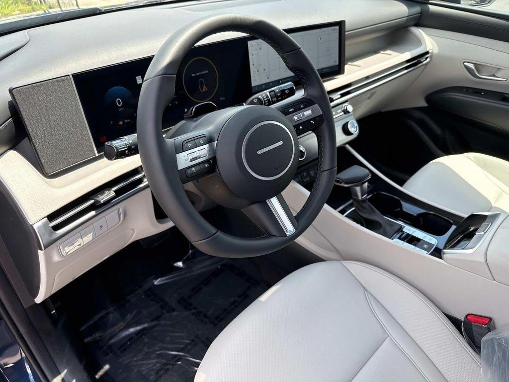 new 2025 Hyundai Tucson car, priced at $32,137