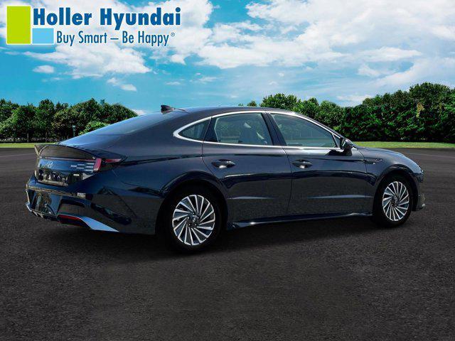 new 2024 Hyundai Sonata Hybrid car, priced at $35,576