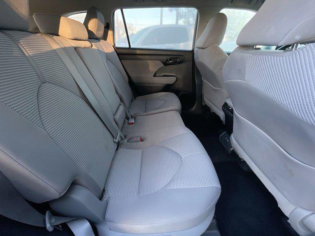 used 2021 Toyota Highlander car, priced at $24,595