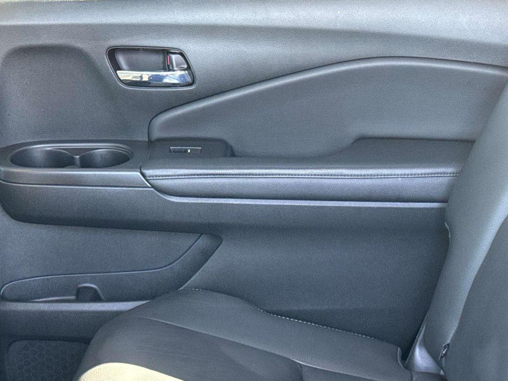 used 2022 Honda Pilot car, priced at $24,595