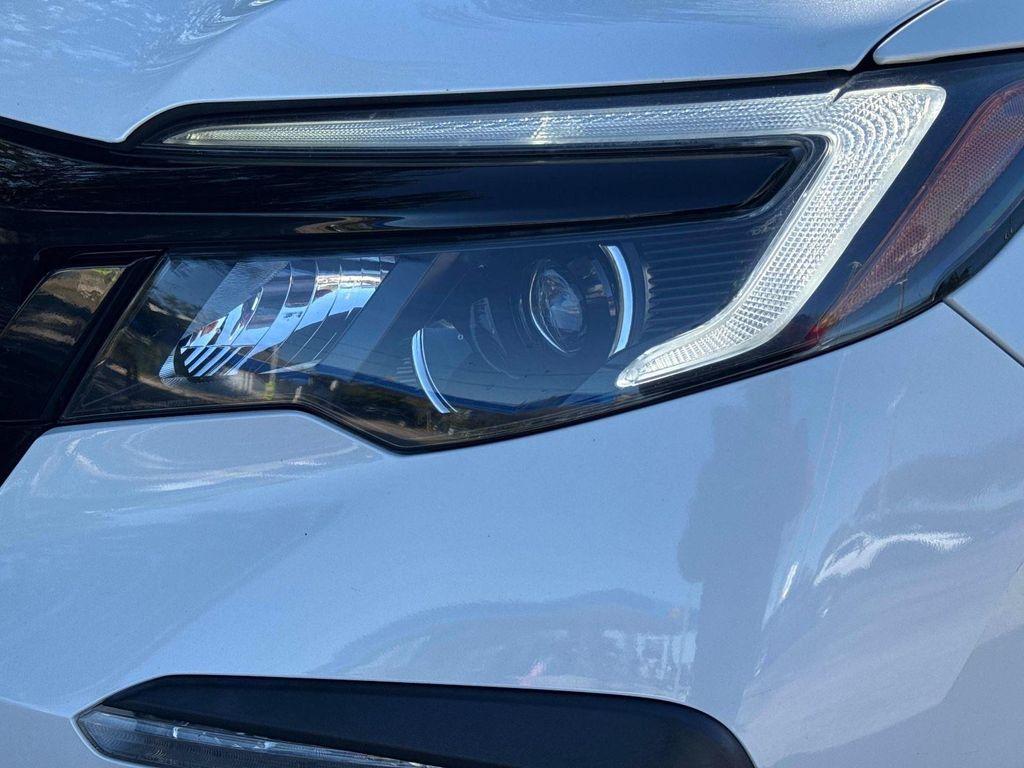 used 2022 Honda Pilot car, priced at $24,595