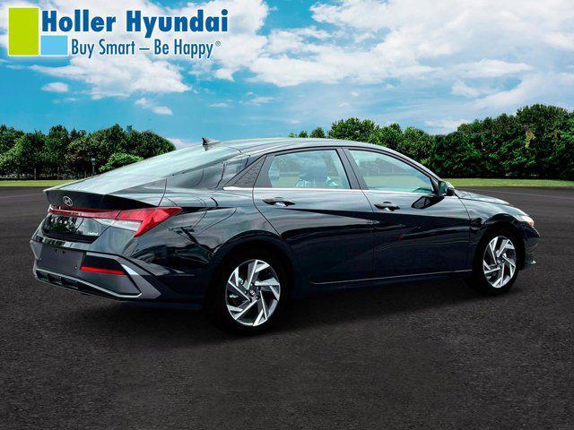 new 2024 Hyundai Elantra car, priced at $25,499