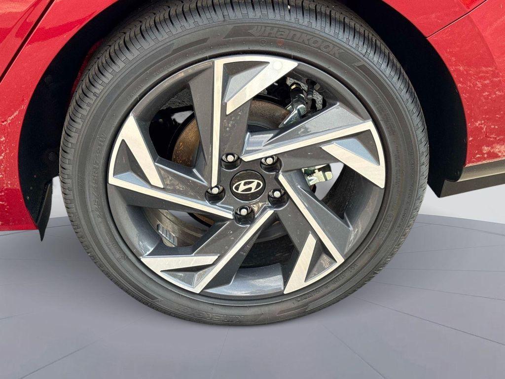 new 2025 Hyundai Elantra car, priced at $25,827