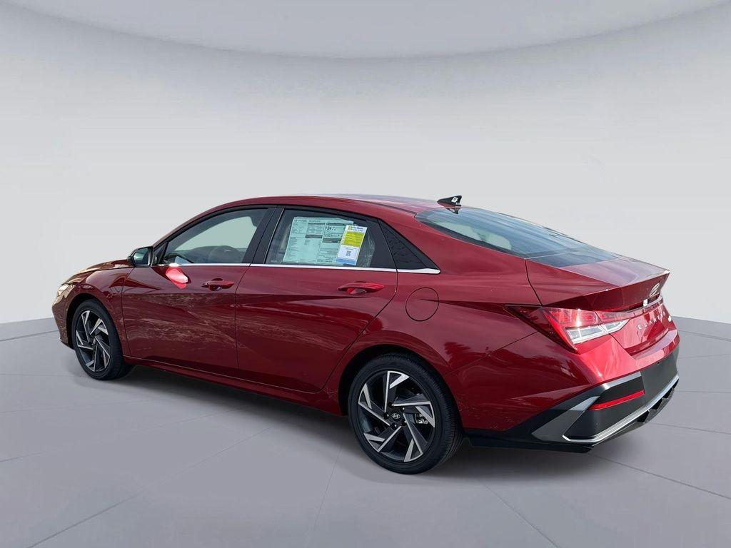 new 2025 Hyundai Elantra car, priced at $25,827