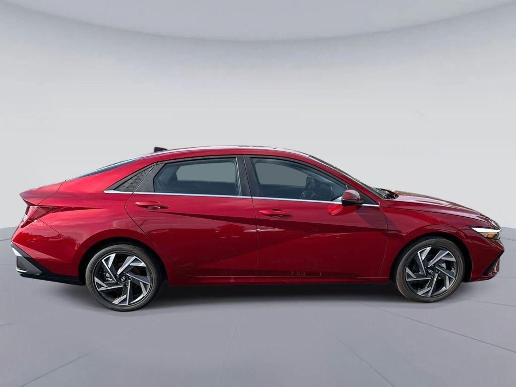 new 2025 Hyundai Elantra car, priced at $25,827